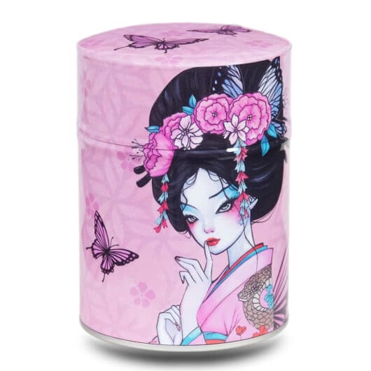 Boite à thé en métal illustrée d'une geisha japonaise avec des papillons sur fond rose