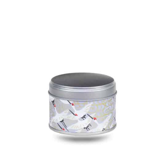 Petite boite a the en metal recouverte de papier washi gris avec des grues blanches